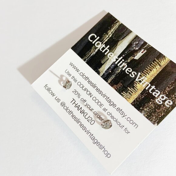 Vintage Silver Tone Metal Shell Earrings - Picture 8 of 8